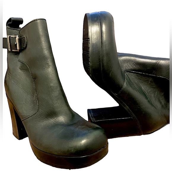 Harley Davidson Women's Black Leather Zip Up High Heel Motorcycle Boots - Picture 3 of 12